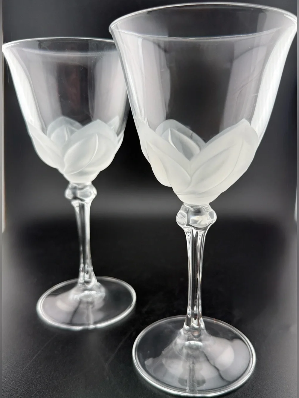 2 Florence by CRISTAL D'ARQUES - DURAND wine glasses. 8oz